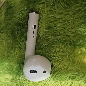 Bluetooth earbud speaker